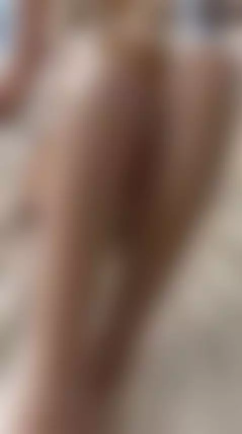 https://stripchat.com/AriaStonne/follow-me
https://pvt.show/... by sarafuny