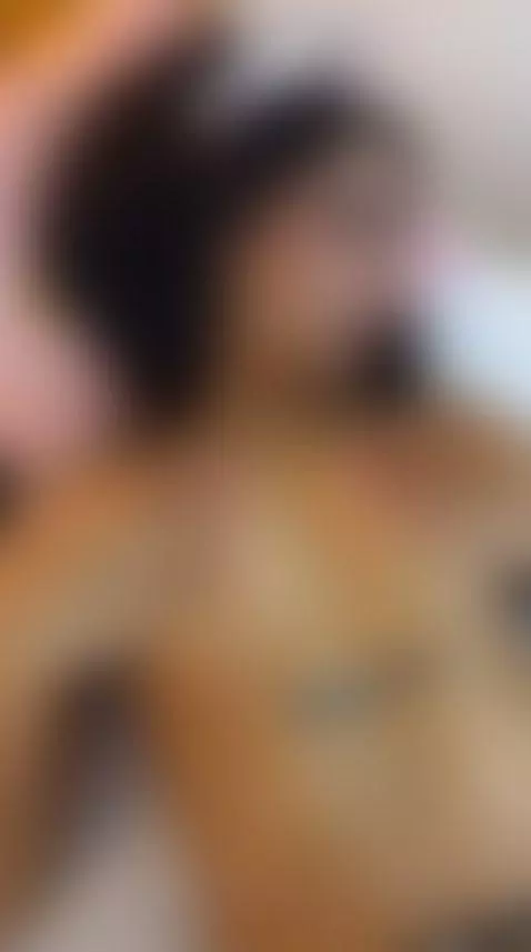 https://stripchat.com/ZoeCastro/follow-me
https://pvt.show/p... by zoecastroo