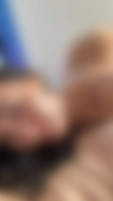 Naked curves arching up begging to be touched by sofivirgin
