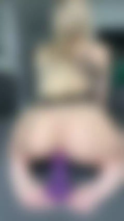 🔥 Pretty little babe with dangerously sexy curves 😈💦 OF! by kamillasexy