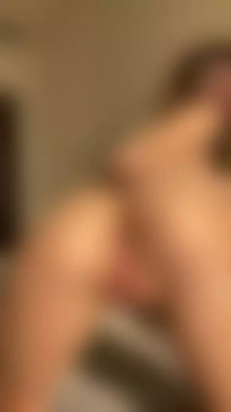 💋 You can find me on both OnlyFans & Fansly 👀 by kamillasexy