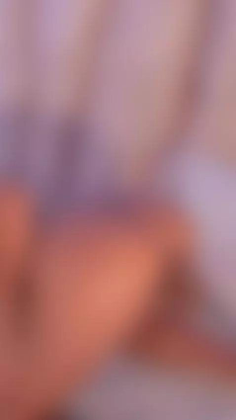 It hurts so much to be fucked doggy style 🥵 by alissemyers