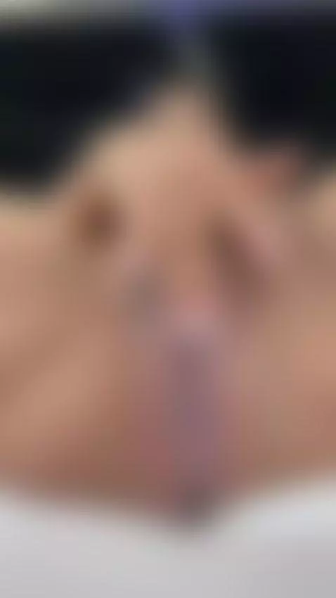 I touch my pussy I'm online look for me   https://es.stripch... by renatapeach