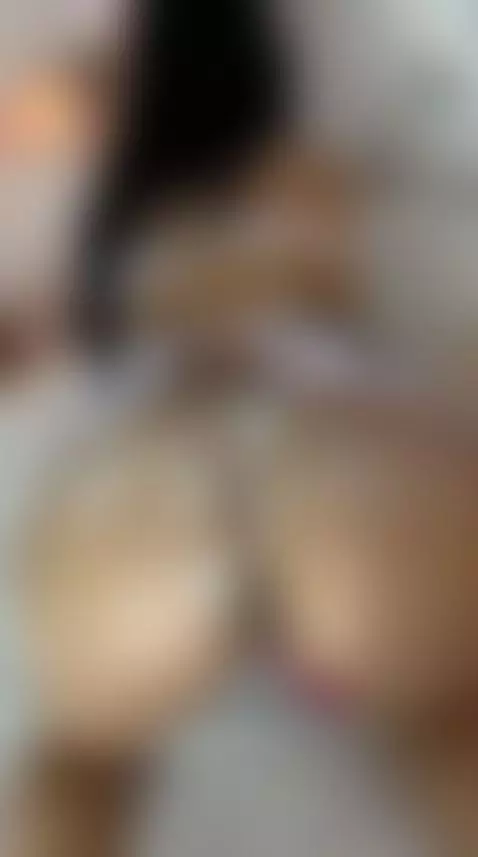 Waiting for you
https://es.stripchat.com/LeilaScott/profile
... by leilascott
