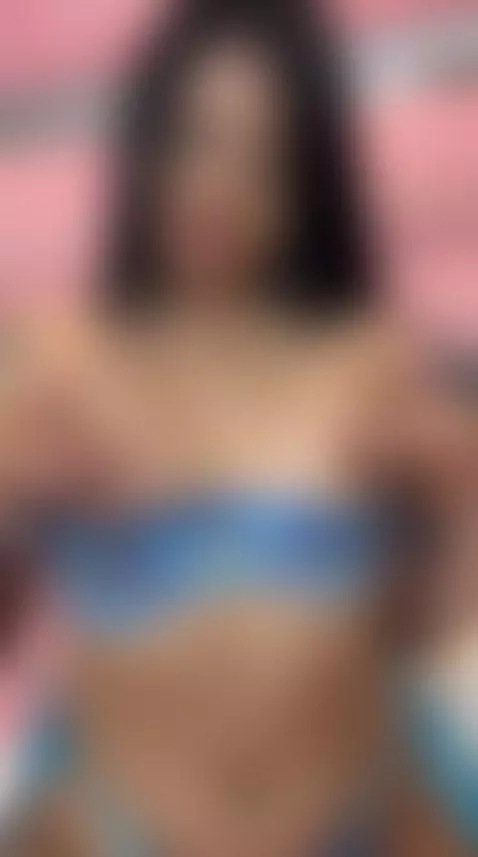https://es.stripchat.com/LeilaScott/profile
https://pvt.show... by leilascott