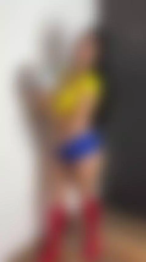 https://cams.com/reg/AmbarVega
https://pvt.show/p/2jdlu/ by leilascott