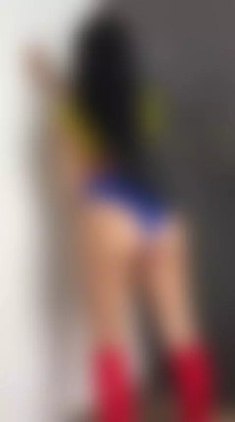https://cams.com/reg/AmbarVega
https://pvt.show/p/2jdlu/ by leilascott