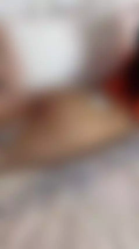 https://stripchat.com/LeilaScott/follow-me
https://pvt.show/... by leilascott