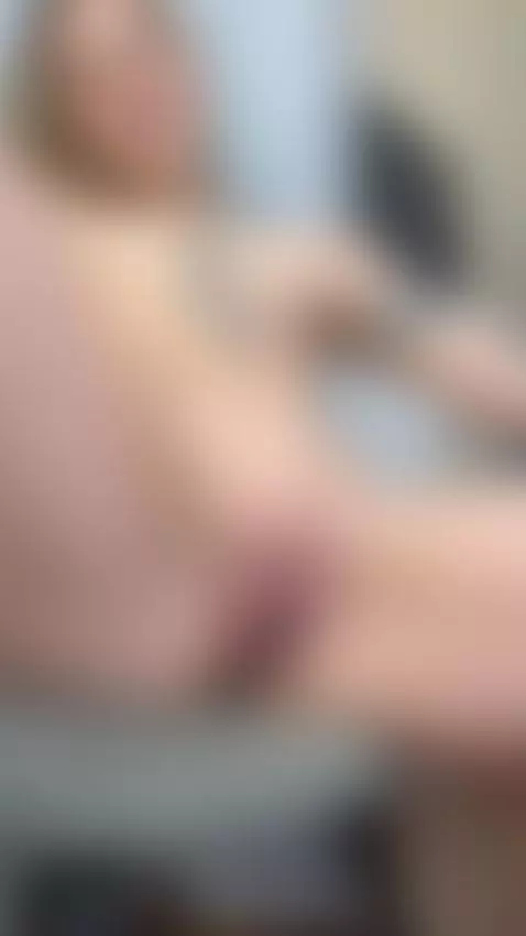 Slut natural boobs & big wet pink pussy lips close-up 🔥 Sub ... by elizabethvvs