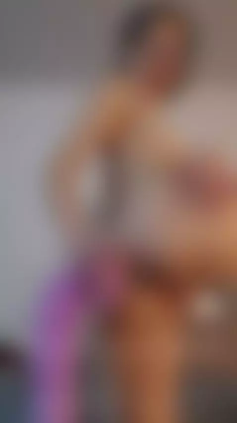 Here you only see a clip of a few seconds, but on Telegram t... by hana1003