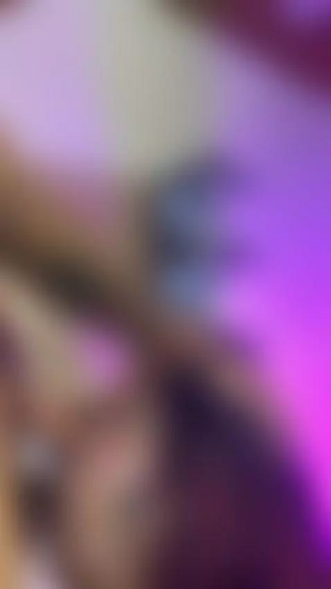 me cojo a la amiga de mi esposa mientras ella me ve! 💋🅱️🆘
@k... by jack3-luxxx