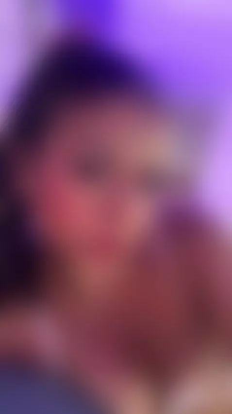 a video to make you think about my wet pussy  🍑 by angelsavagee