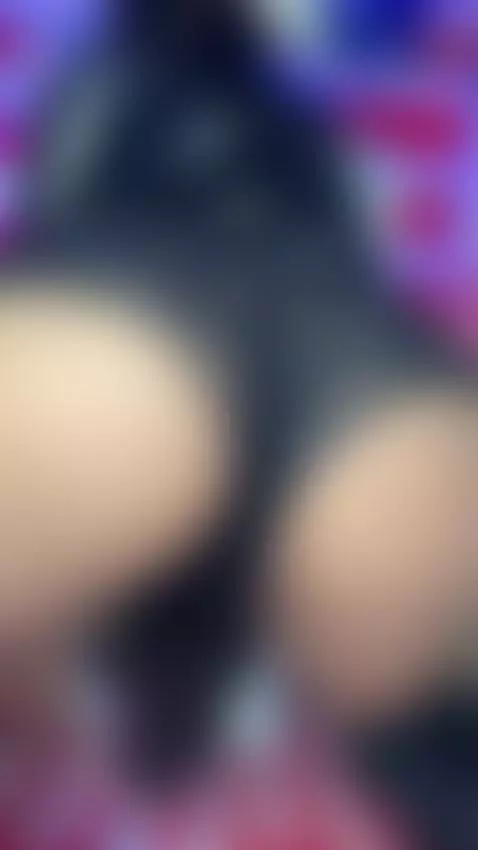 AN ASS BOUNCING LIKE A COWGIRL RIDING HER STALLION 🍑❤️‍🔥 by angelsavagee