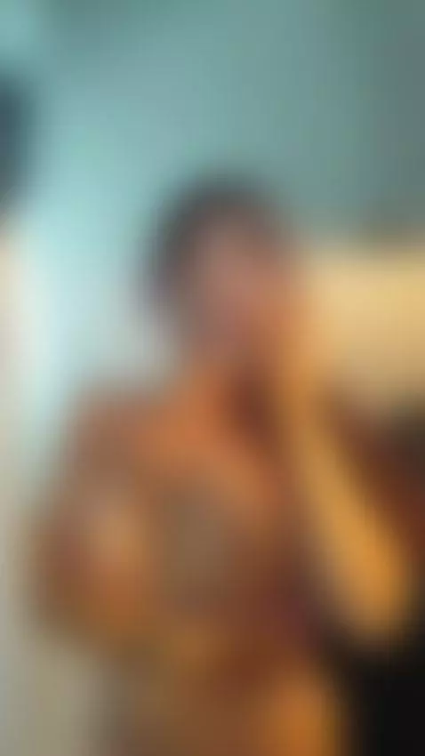 I'm Briana 💋 Addicted to deep throat spit action, intense an... by gagingbriana