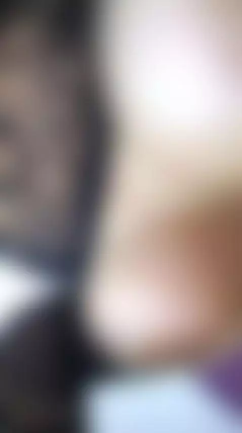 Tits and pussy for you come follow me by vivianitahot