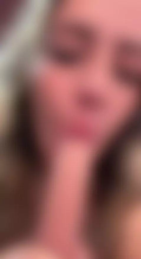 Video by miaapril