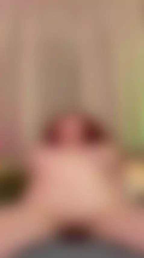 🔥 Young fiery redhead topless tease 😍 by redolivia