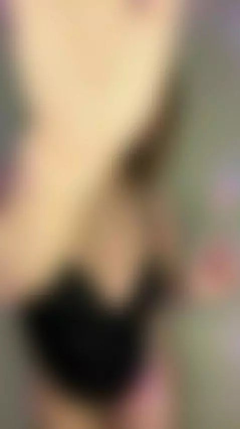 What if I told you I filmed this just for your eyes? 💋 by melisssalee