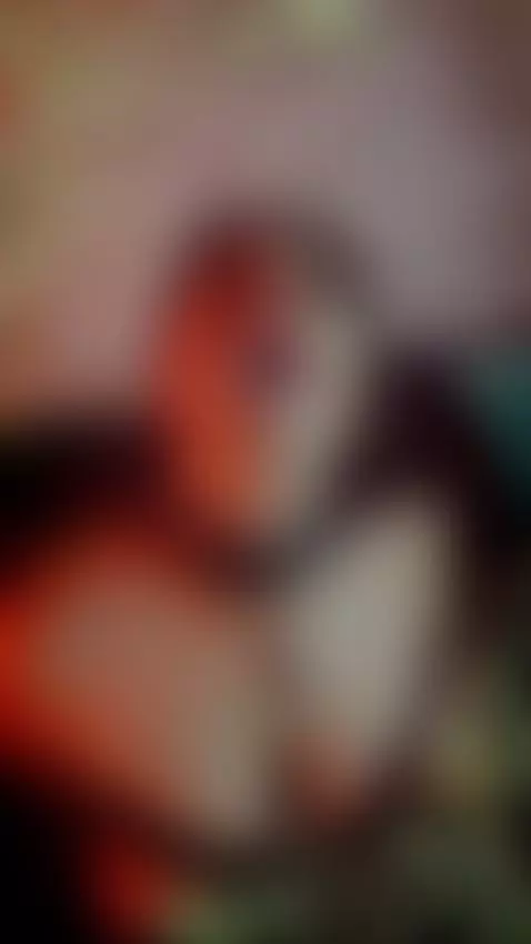 toda cubierta de leche caliente 😈💦
Cara, boca y tetas llenas... by zaraluxz