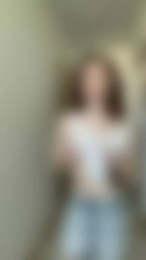 ❤️‍🔥 Young babe with massive tits teases by jessicalittlee