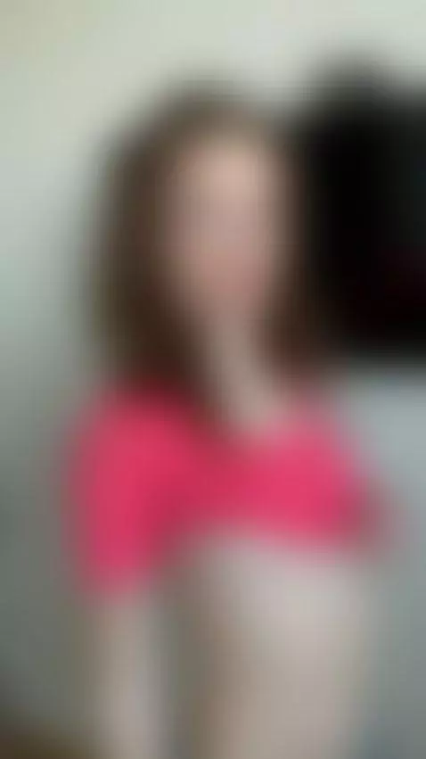 😍 Showing my wet pussy up close 🔥 by jessicalittlee