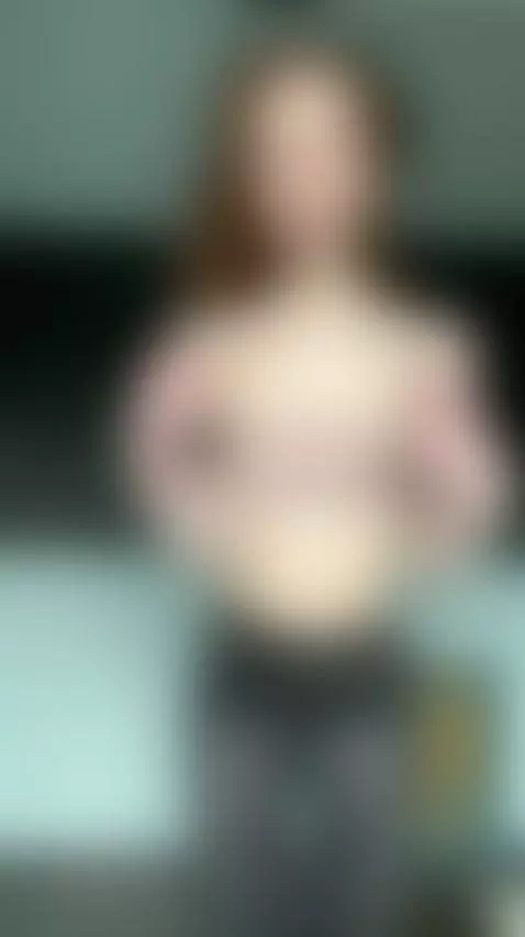 🔥 Horny young girl home alone 🔥 by jessicalittlee