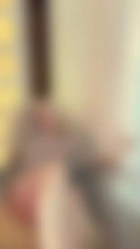 😏 Horny tattooed blonde in selfie by tinnafox