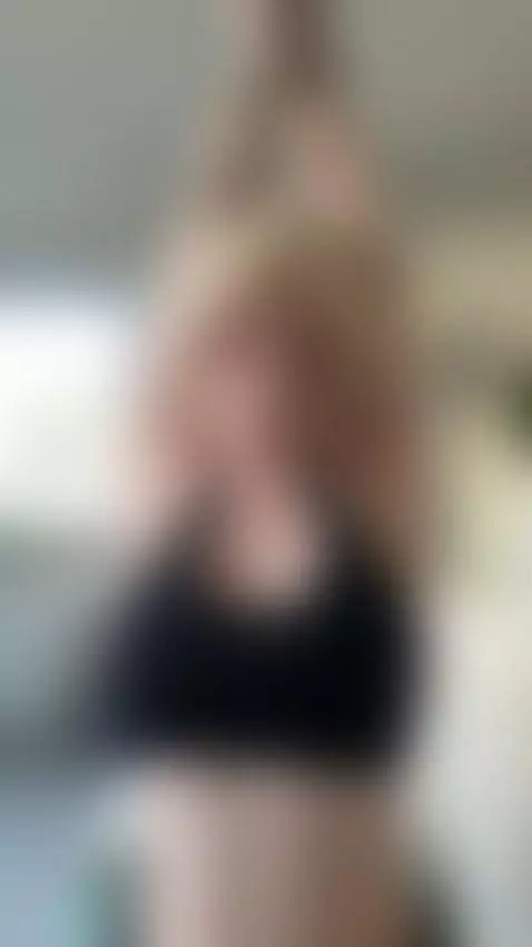 🔥 Inked blonde slut playing with her massive cleavage by tinnafox