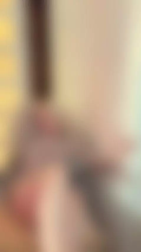🍒 Busty platinum blonde with juicy lips by tinnafox
