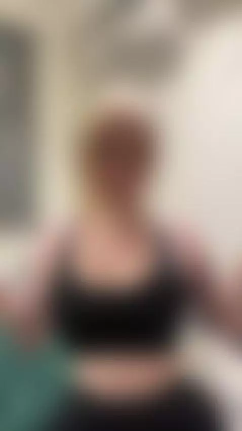 🍒 Big tits blonde with seductive bedroom eyes by tinnafox