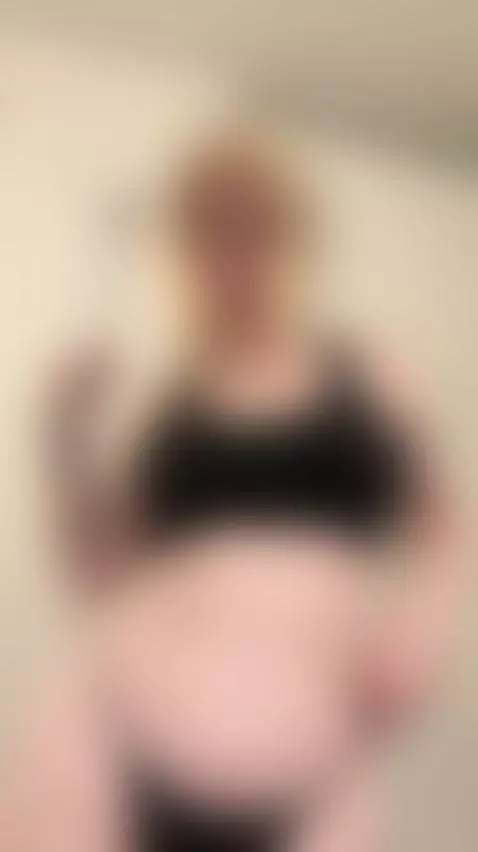 💦 Inked busty blonde with bedroom eyes by tinnafox
