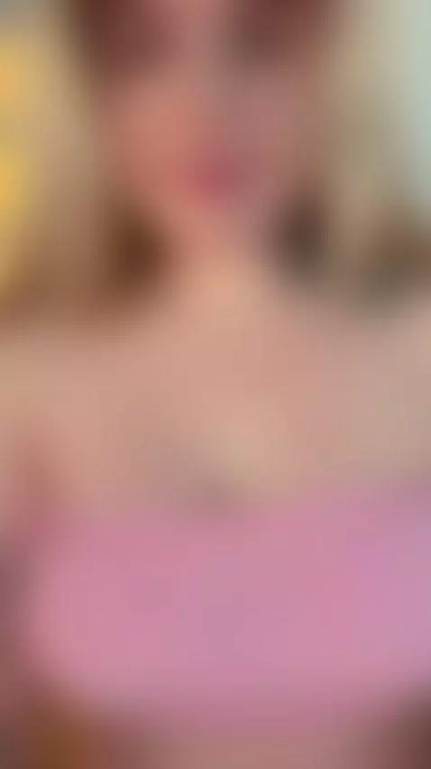 🌶️ Busty tattooed girl with pale skin by tinnafox