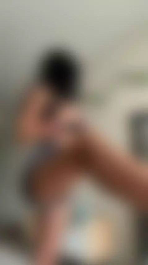 😈 Busty brunette teasing with seductive look 🔥 by mikadoll22