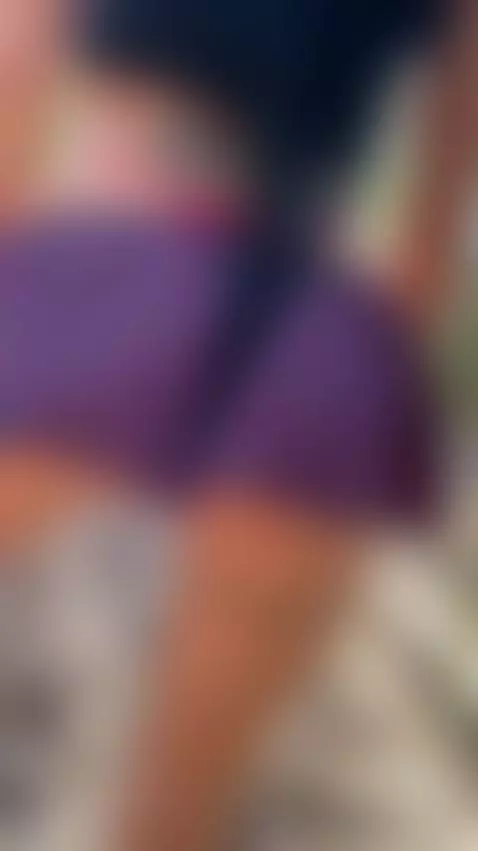 ❤️ Horny busty girl with seductive look 😏 by mikadoll22