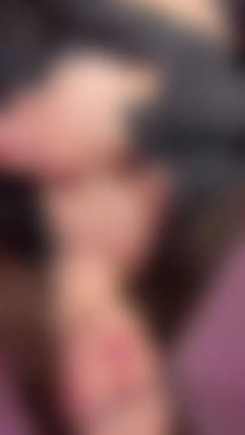 Wanna see what's hiding under this zipper? 😈 by ohhmymia
