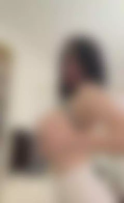 💋Brunette with long hair and dripping wet body 🔥 Join OF by kristyshaaaa