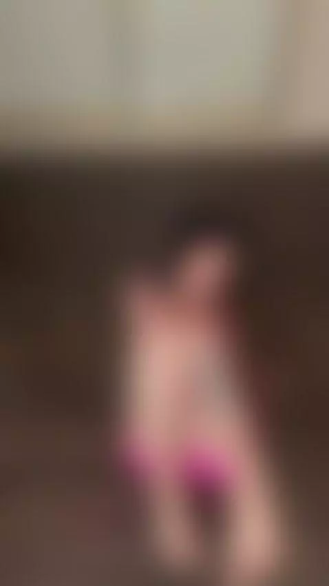 😈Curvy brunette touching herself teasingly 💦 Only OF by kristyshaaaa