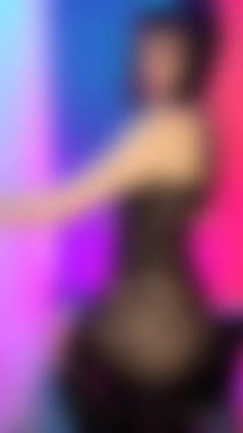 ando con ganas de sexchat 🤤😏 llegas ? escribeme en stricphat by kaos-kaori