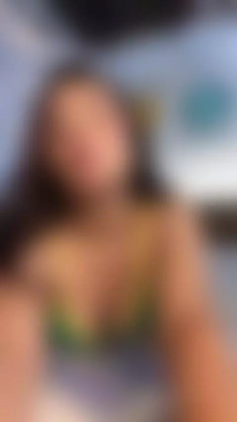 Brazilian and ass close up today by sofiasmith18