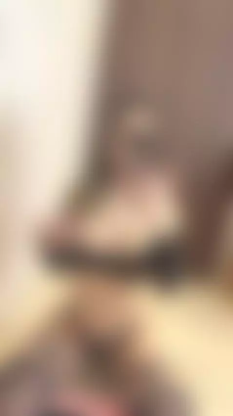 🔞 petite body naughty fingering pussy tight pussy 💦🍑 Link in... by lollacute