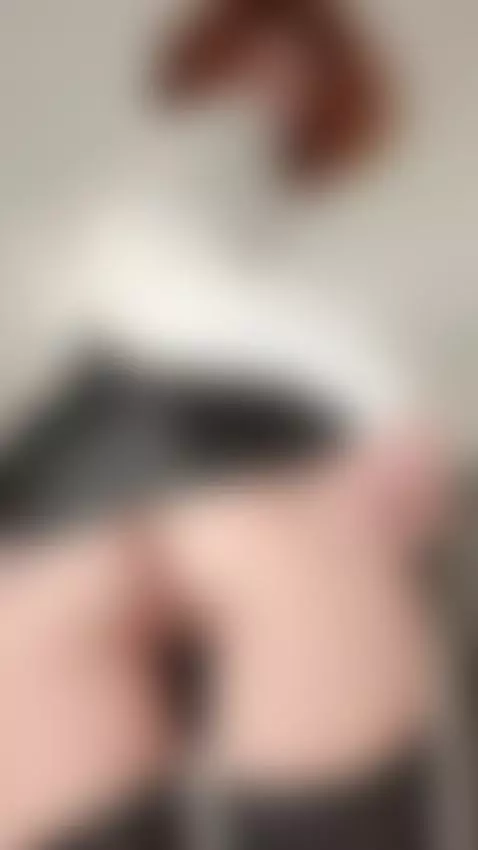 What if I just keep spreading it for you? Join my OnlyFans e... by julcypeach