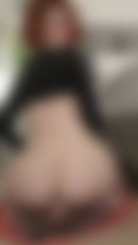 Deep, arching, craving this toy. Get access OnlyFans right n... by julcypeach