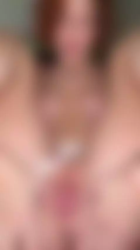 This pussy feels so warm and soaked for you. Come to OnlyFan... by julcypeach