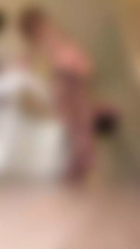 Wanna see what's under here? Full video waiting on OnlyFans by julcypeach