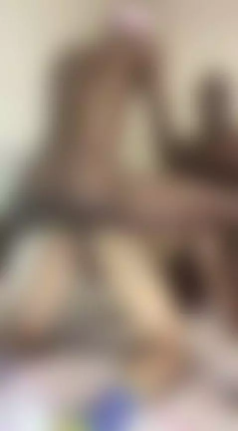 al que pide verga se le da 
completo en mi only fans by choco23cm