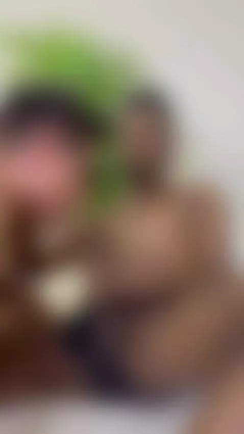 asi me gusta que te la tragues toda 
video completo en mi on... by choco23cm