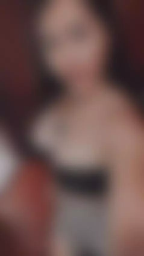 a busty Latina brunette by roxyleen