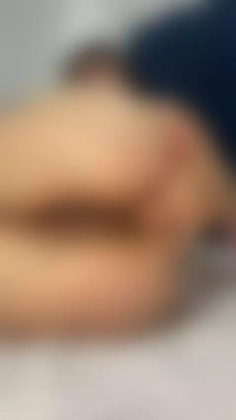 https://onlyfans.com/roxxyle by roxyleen