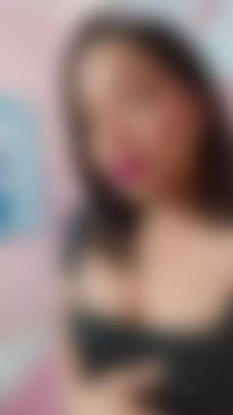 goinglive, cutebrunette, curvylatinabigass by zarablaze1