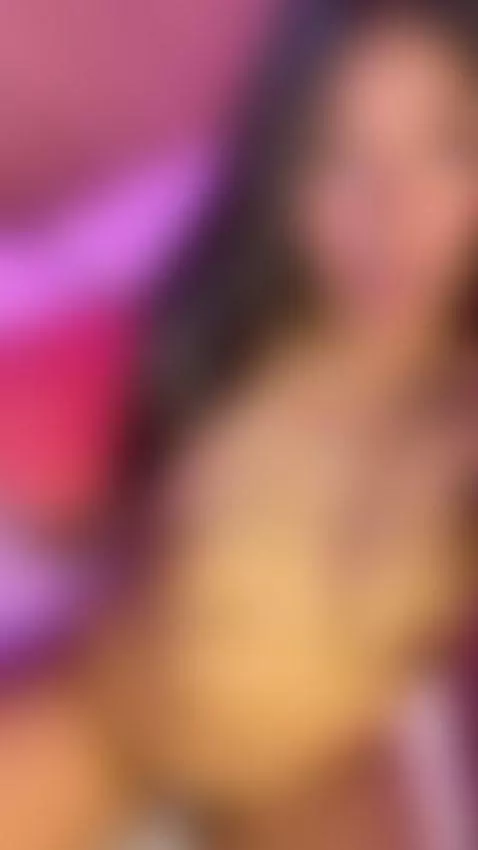 your sexy girl is ready to have fun and great PVT by lola-26